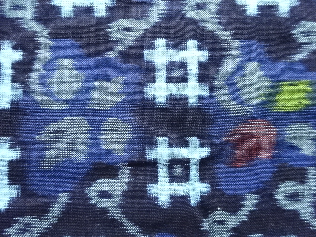  アンティーク　木綿本場久留米絣井桁に草花模様単衣着物